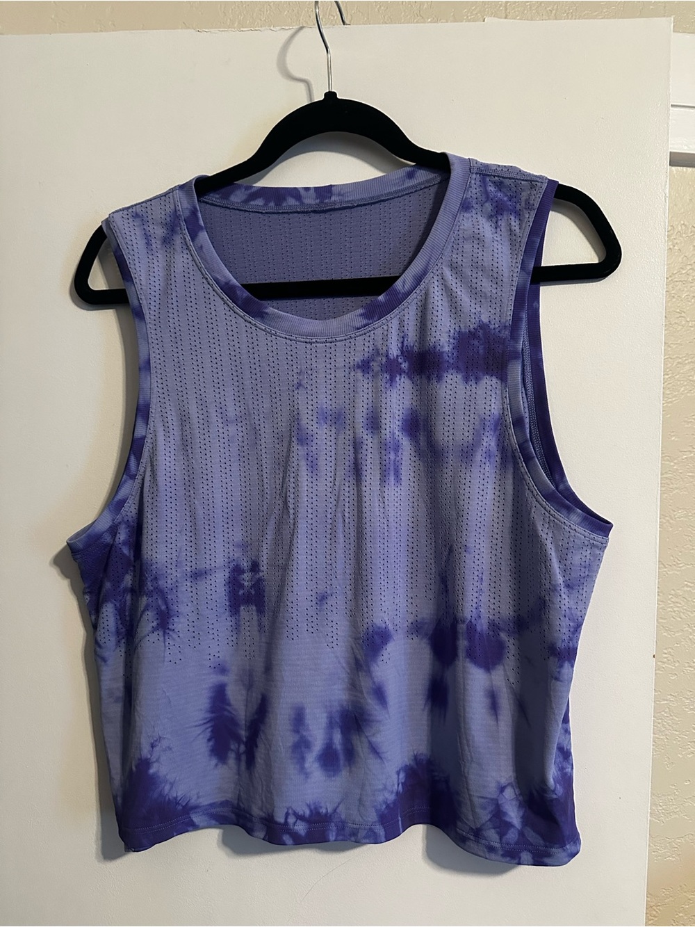 Lululemon Athletica Purple Tie-Dye Mesh Tank